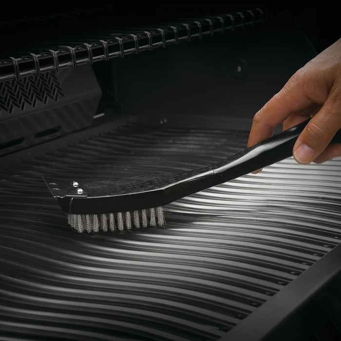 Expert Advice on How to Clean & Maintain Your BBQ