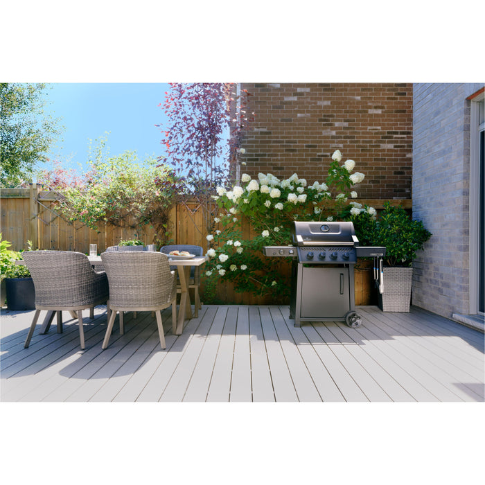 Napoleon Freestyle™ Pro 425 Grill - Matte Black