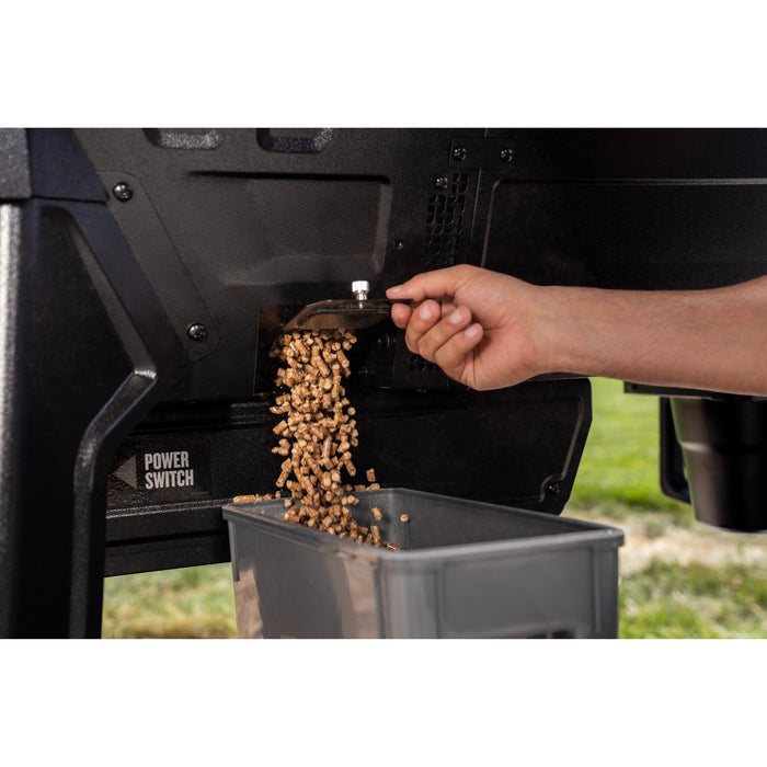 Traeger Woodridge Pro Wood Pellet Grill